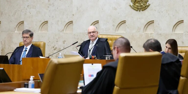 No retorno aos trabalhos, Fachin diz que críticas fortalecem o Supremo