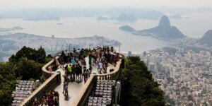 OCDE aponta alta de 46% de turistas estrangeiros no Brasil