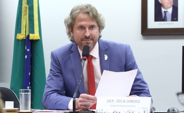 Audiência Pública - Proibição de licenciaturas 100% EAD e novas diretrizes do CNE. Dep. Zeca Dirceu (PT-PR)