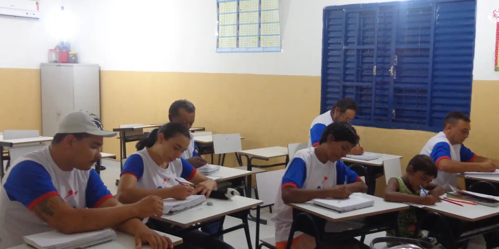 Estudantes têm até sexta-feira para pedir reaplicação do Encceja 2026