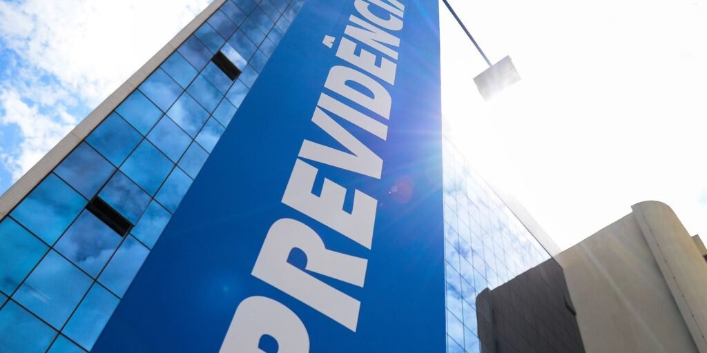 Fila de espera por benefícios do INSS teve redução de 59%
