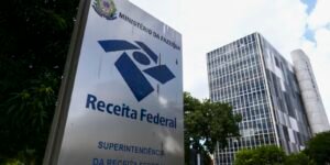 Arrecadação federal fecha mês de julho em quase R$ 290 bilhões