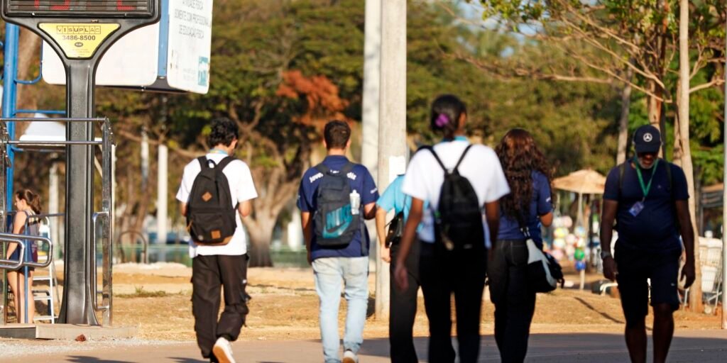 Inmet alerta para onda de calor em quatro regiões