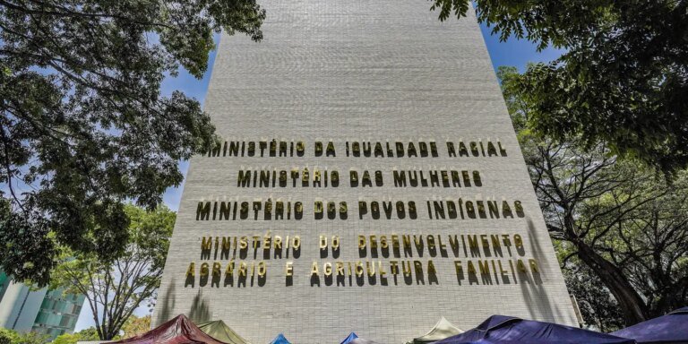Guia orienta comunicação pública para igualdade de gênero