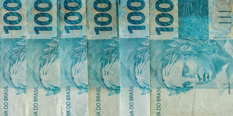 Grupo de bets deve pagar R$ 300 milhões em imposto sonegado, diz Fisco
