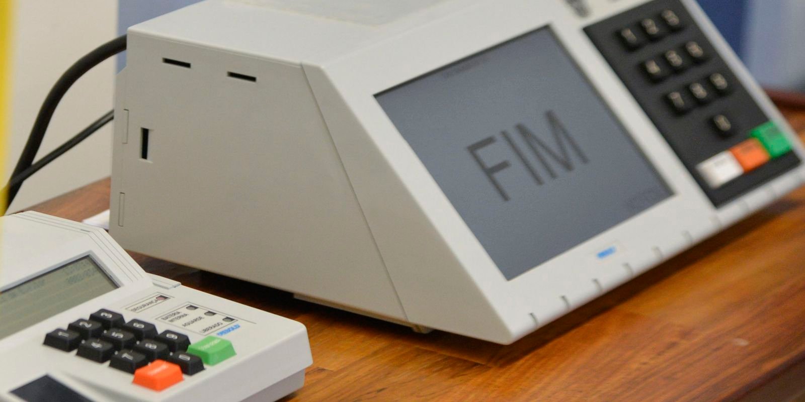 Urnas eletrônicas começam a ser enviadas para municípios em MG