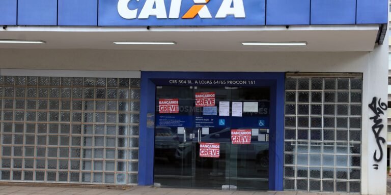 Empregados rejeitam proposta da Caixa Econômica e mantêm greve