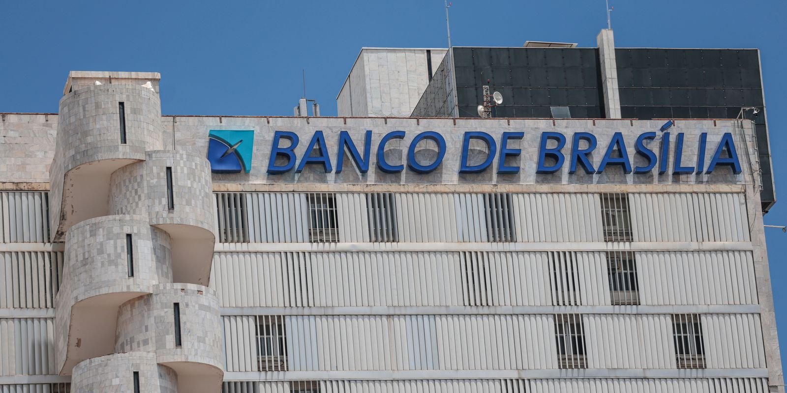 BC, União e FGC têm 15 dias para responder sobre empréstimo ao BRB