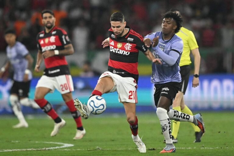 Flamengo empata com Del Valle e vai à semi da Libertadores – 17/09/2026 – Esporte