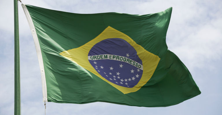 empresa pode exigir trabalho no feriado?