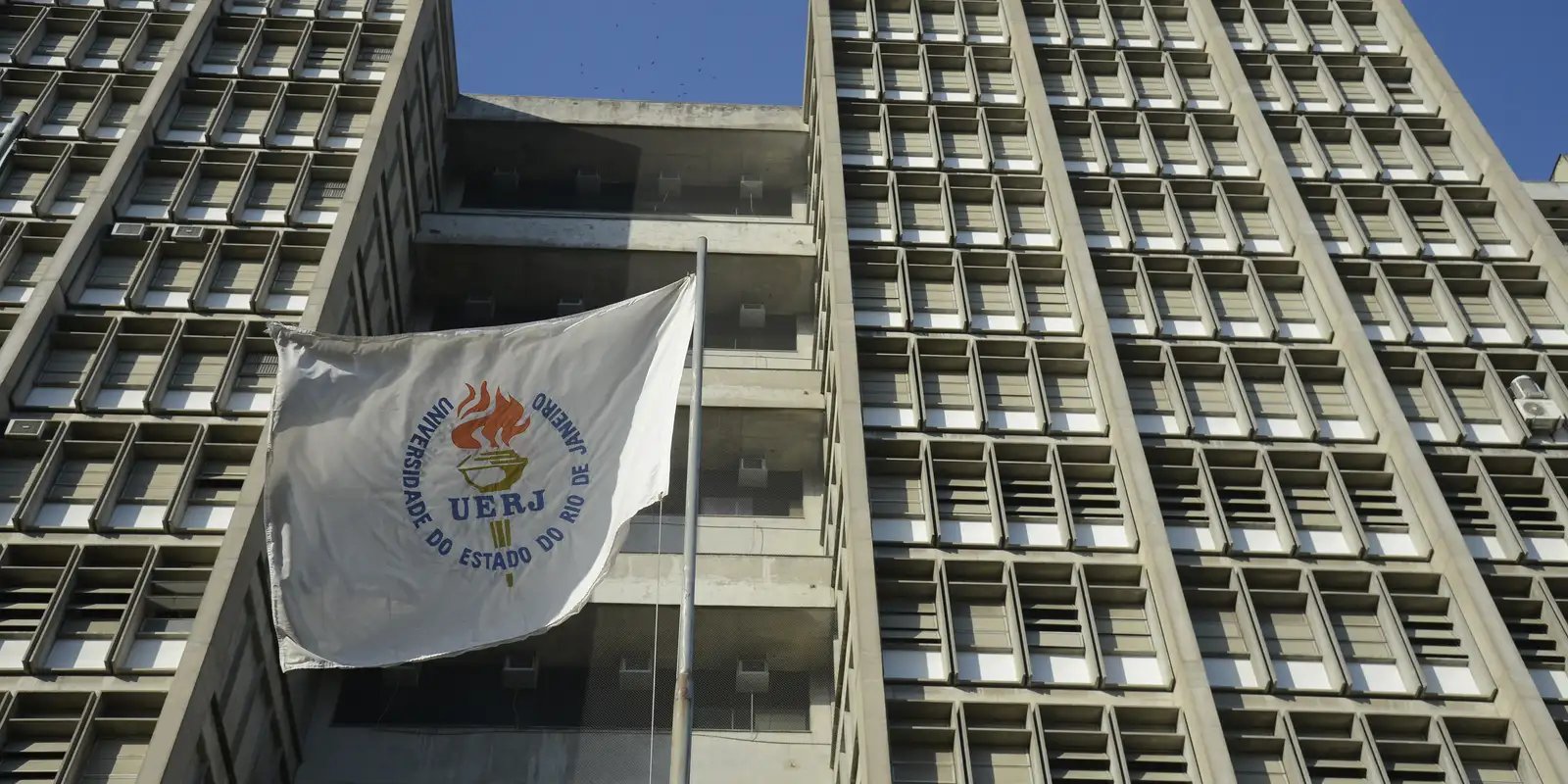 Justiça eleva indenização a três estudantes vítimas de racismo na Uerj