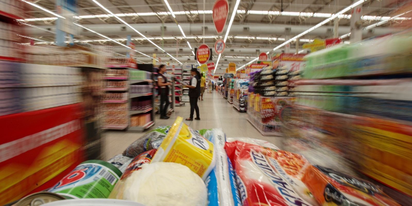 Em agosto, preço da cesta básica teve redução em 25 capitais