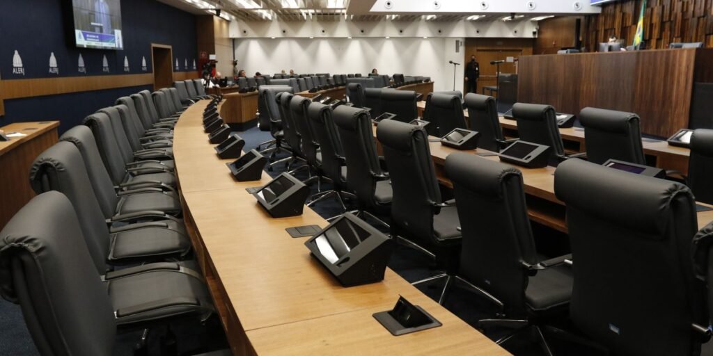 Assembleia do Rio vota projetos para aumentar a arrecadação