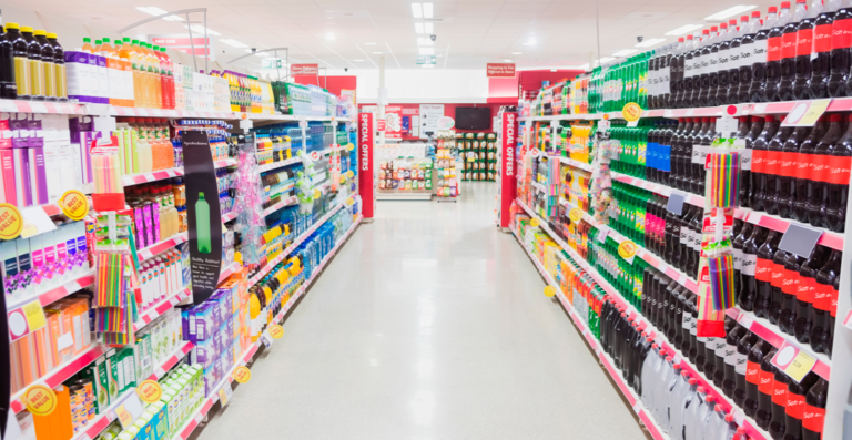 Supermercados podem abrir em feriados sem acordo coletivo após decisão