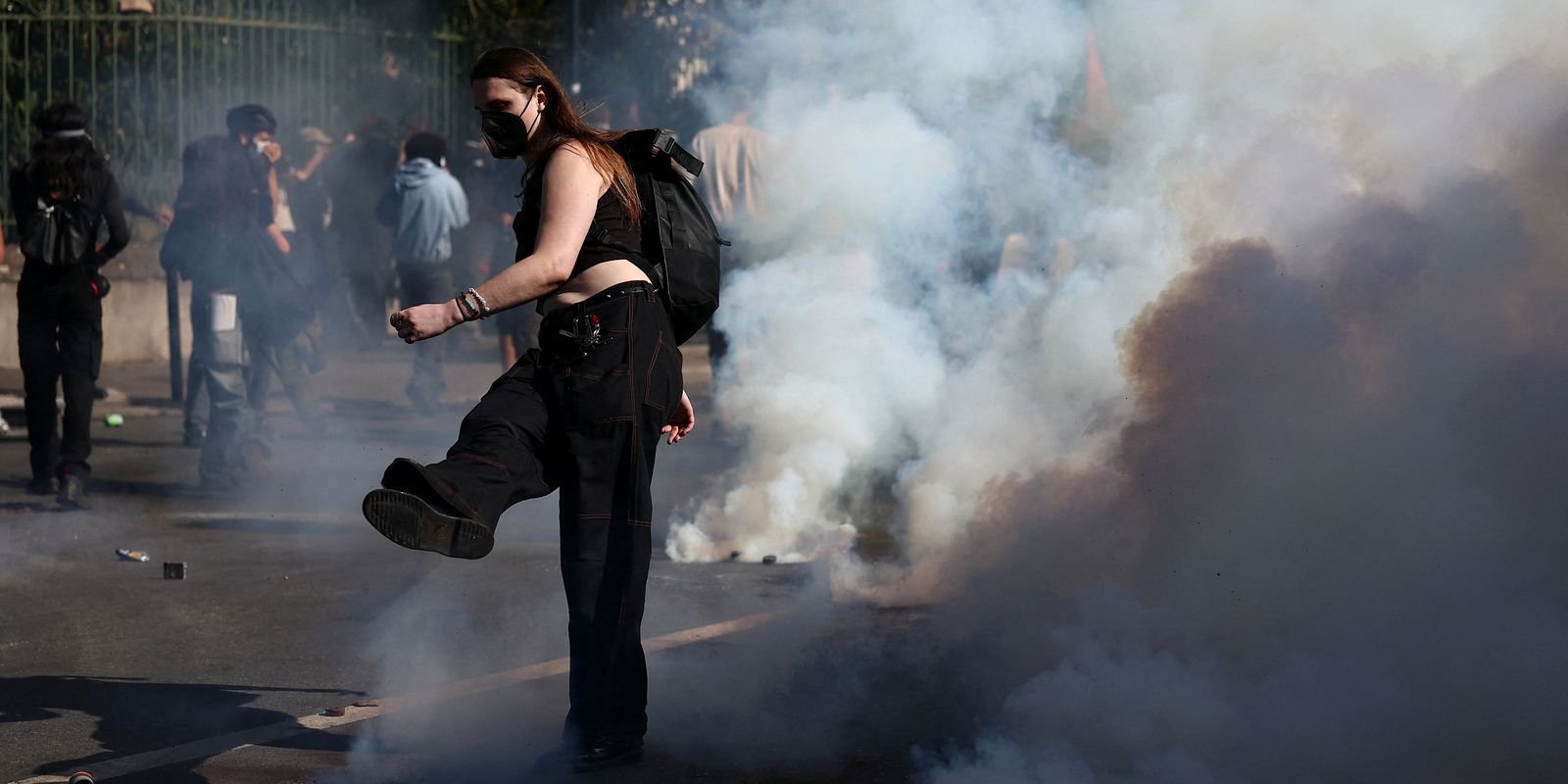Estudantes franceses voltam a protestar por melhorias na educação