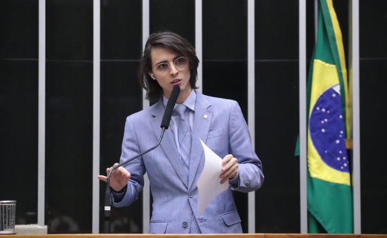 Projeto amplia exigências em declaração de bens de agentes públicos