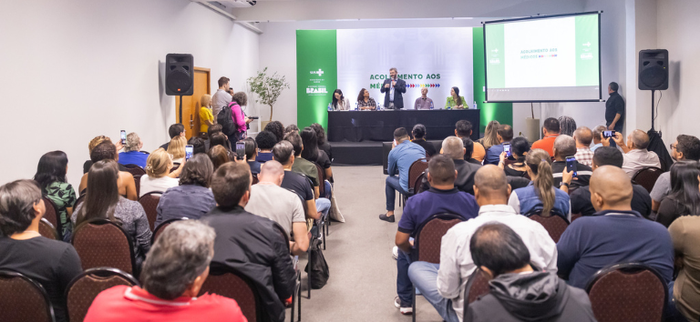 Ministério da Saúde envia 117 novos profissionais pelo programa Mais Médicos a distritos indígenas