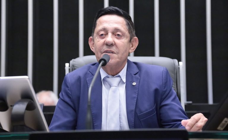 Discussão e votação de propostas legislativas. Dep. Ilacir Bicalho (REPUBLICANOS - MG)