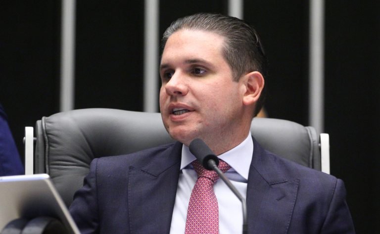 Discussão e votação de propostas legislativa. Presidente da Câmara dos Deputados, Hugo Motta (REPUBLICANOS - PB)