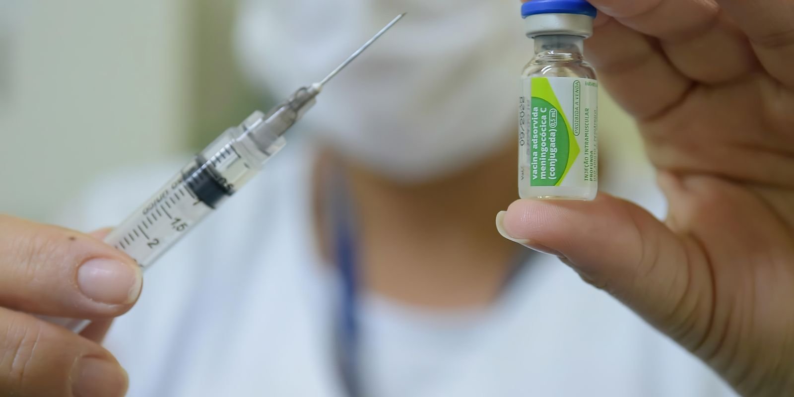 Rio oferece vacina contra meningite para pessoas de 1 a 24 anos
