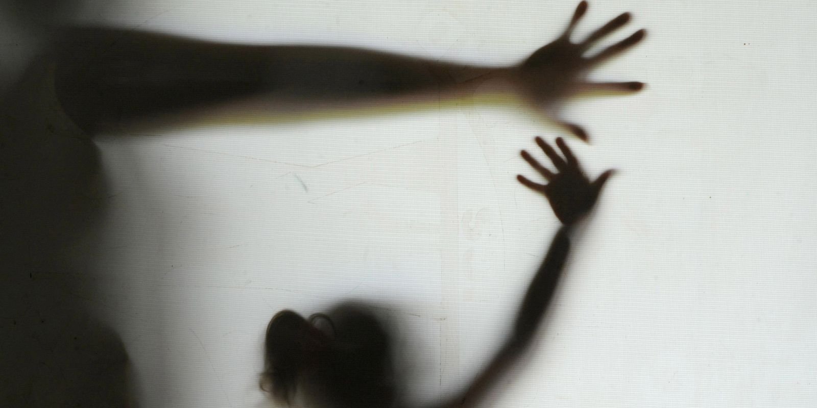 Sete pessoas são denunciadas por suspeita de abuso sexual em clínicas